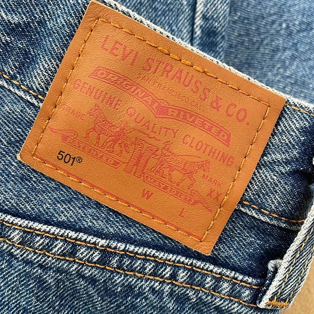 Levi’s 501 W25 barely worn - Picture 6 of 9
